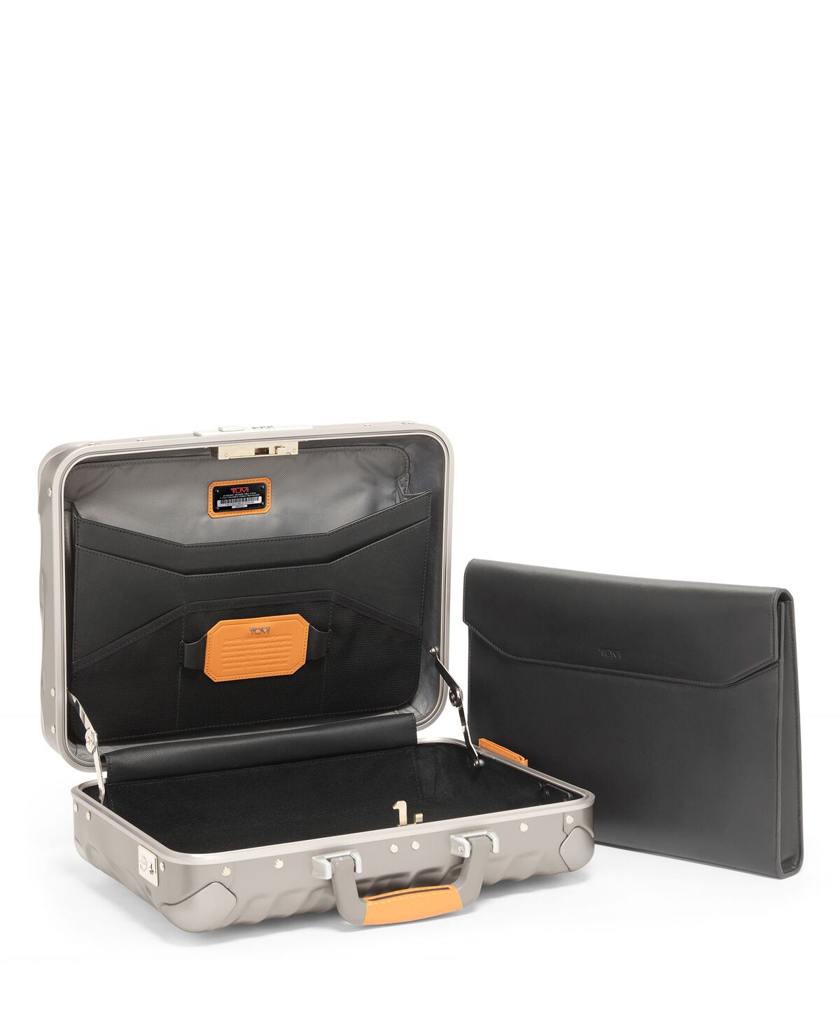 TUMI 19 Degree Titanium BRIEFCASE  Titanium