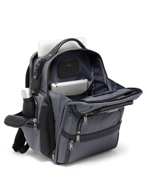 ALPHA  X TUMI Brief Pack&reg;