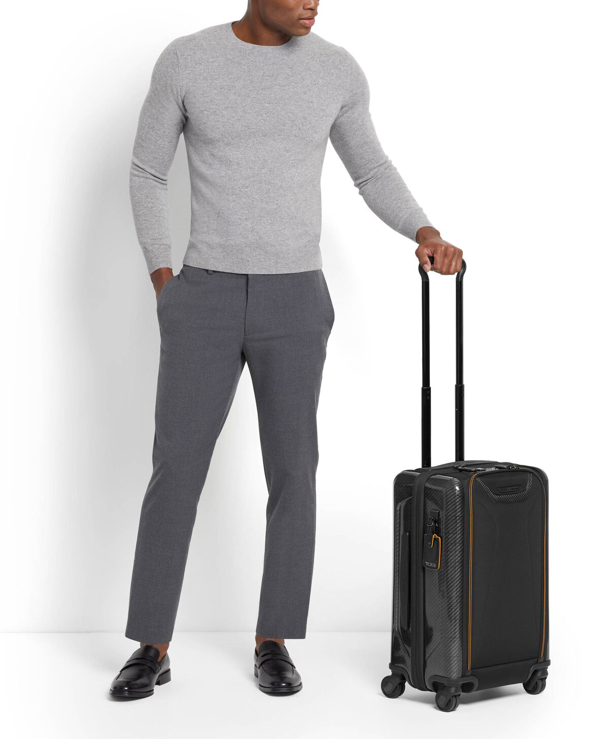 TUMI Aero International Expandable 4 Wheel Carry-On