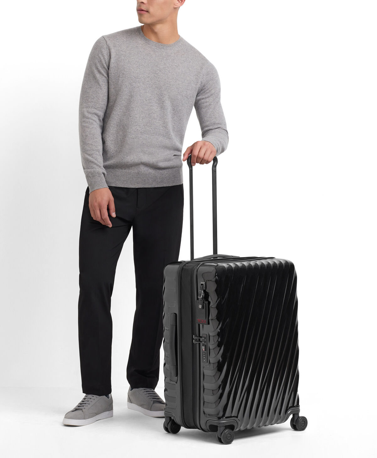 TUMI 19 Degree ST EXP 4 WHL P/C  Navy