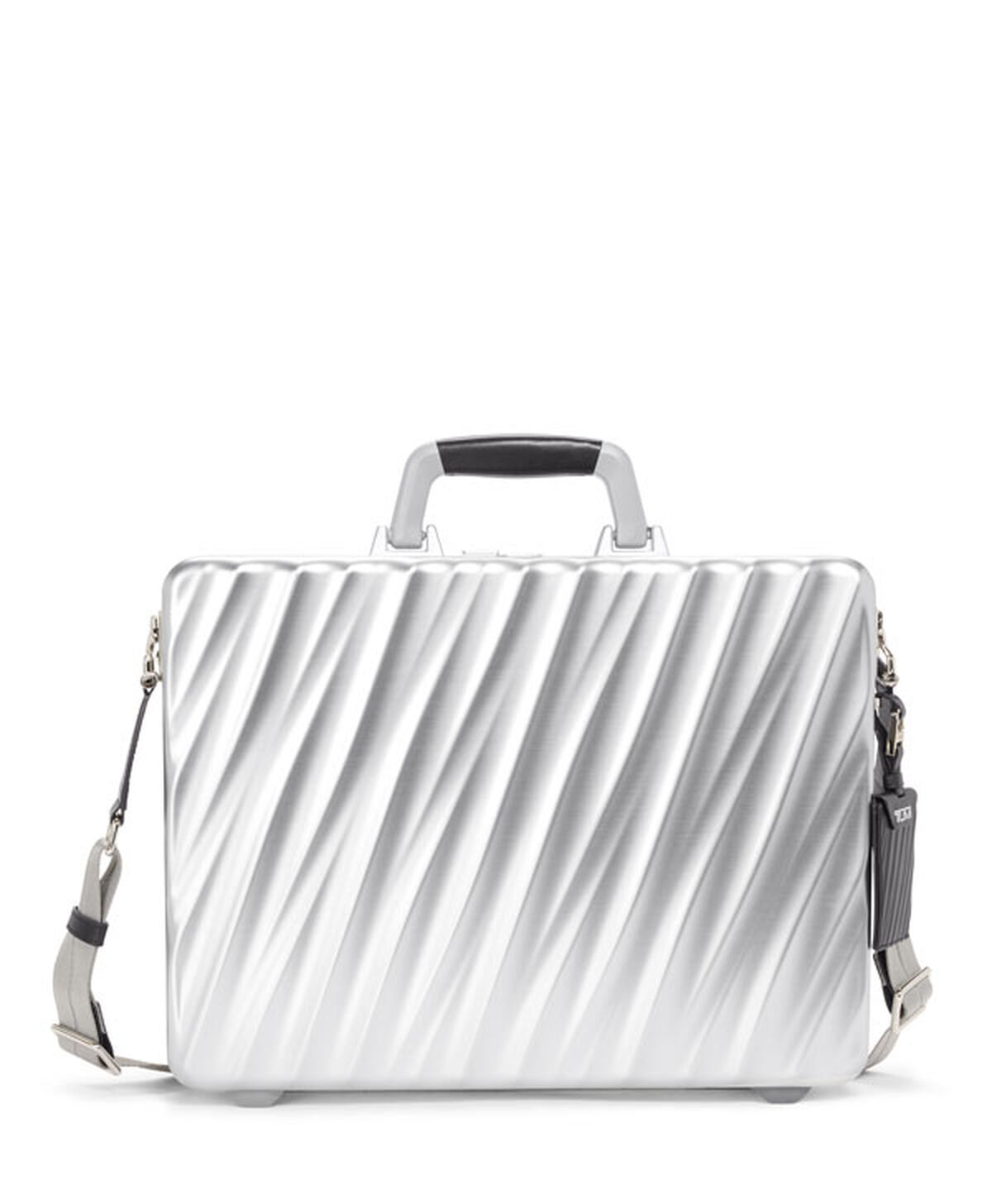 TUMI 19 Degree Aluminum BRIEFCASE  Silver