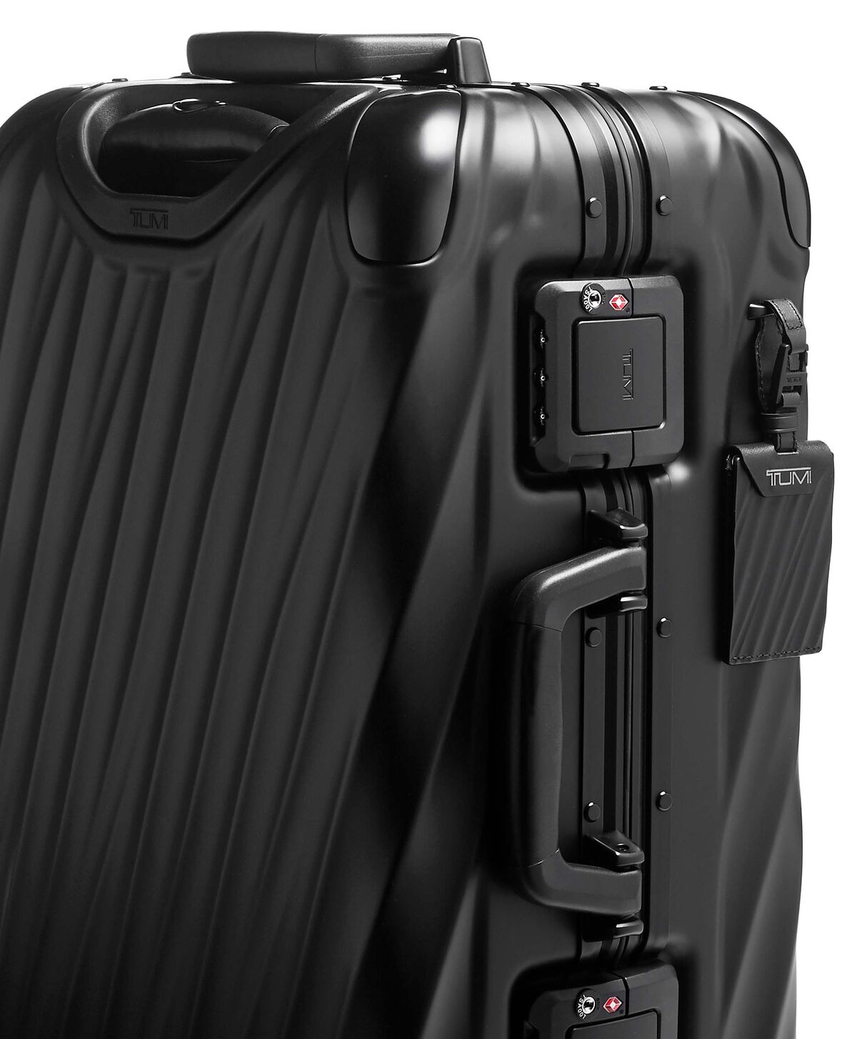 TUMI 19 Degree Aluminium INTERNATIONAL CARRY-ON Matte Black