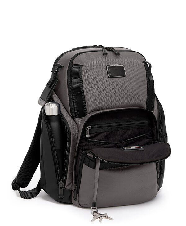 バッグ TUMI ALPHA BRAVO 22611DH s-l400.jpg