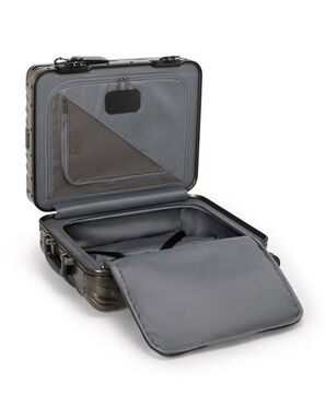 19 Degree Aluminium Continental Carry-On 56 cm