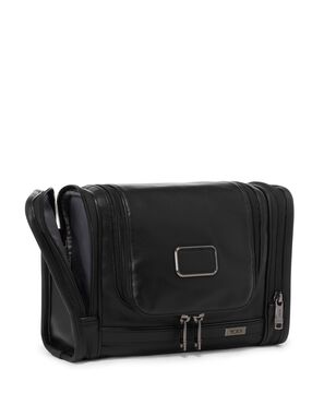 Alpha Hanging Travel Kit