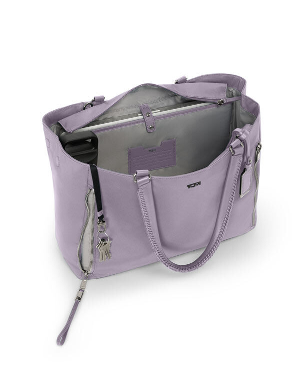 TUMI