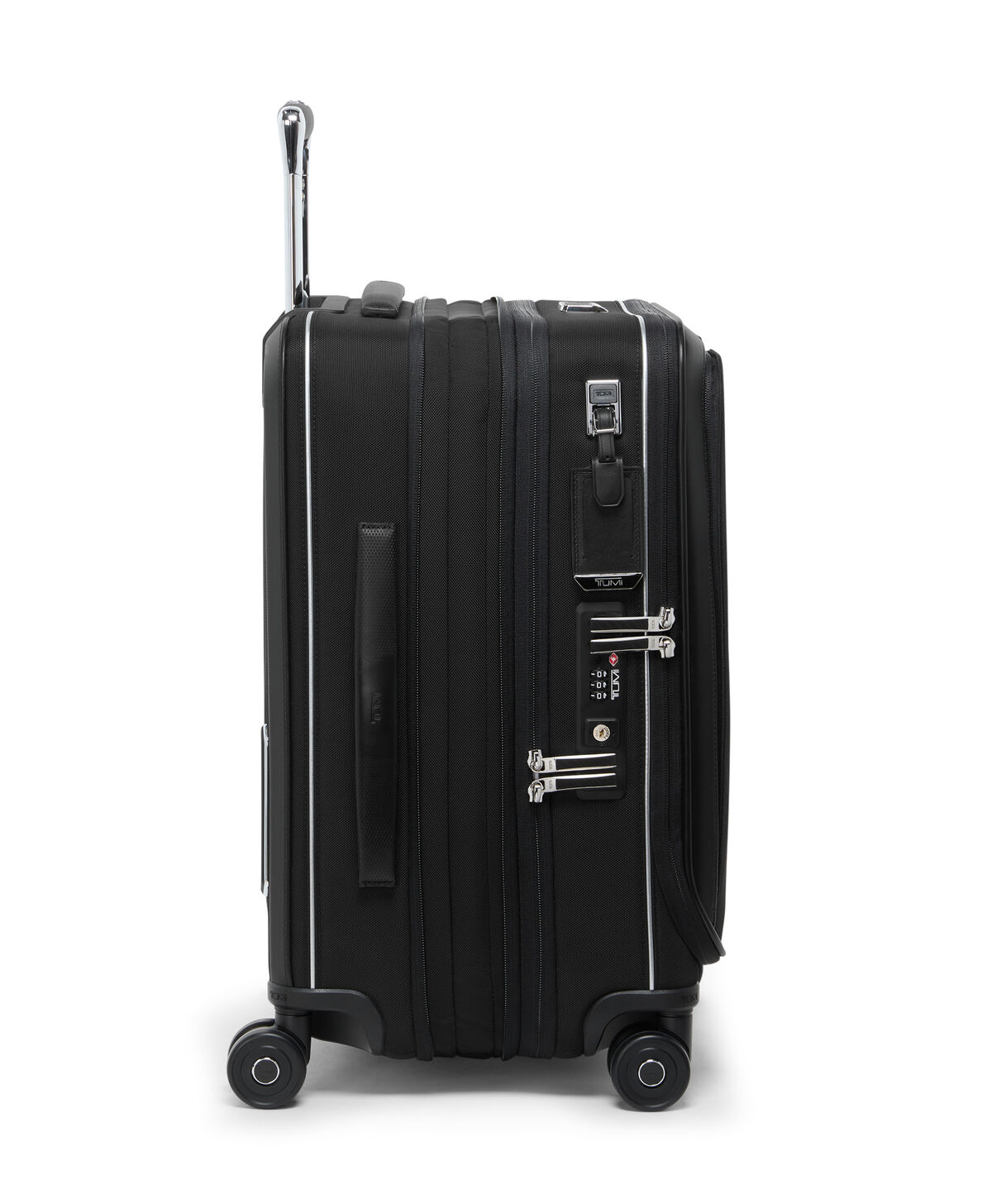 Arriv&eacute; Dual Access Expandable Cabin