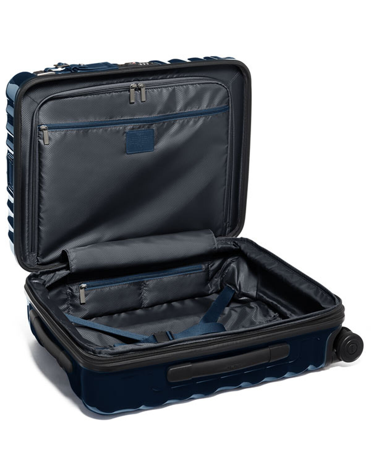 TUMI 19 Degree CONT EXP 4 WHL C/O  Navy