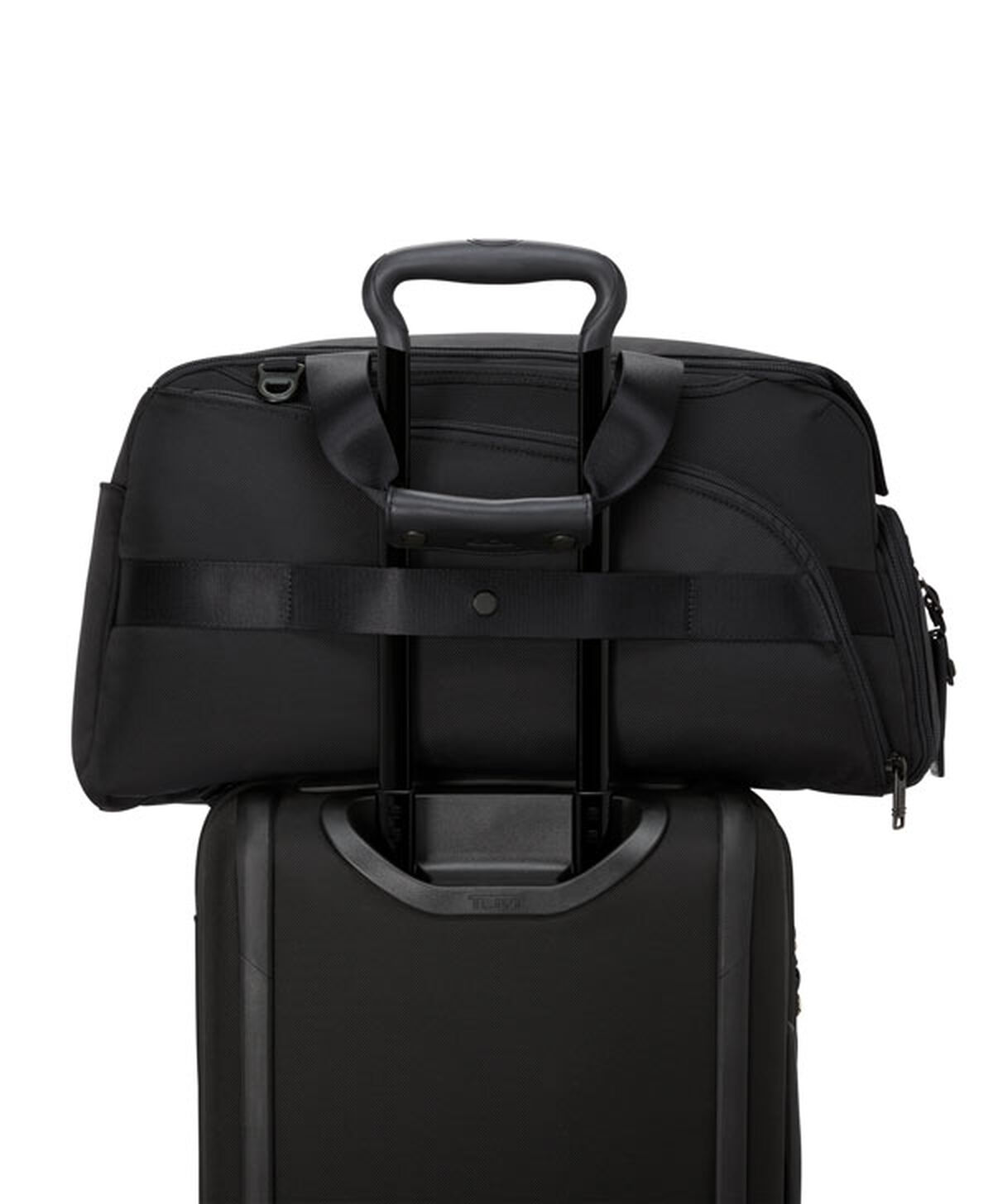 TUMI Alpha 3 GOLF DUFFEL  Black